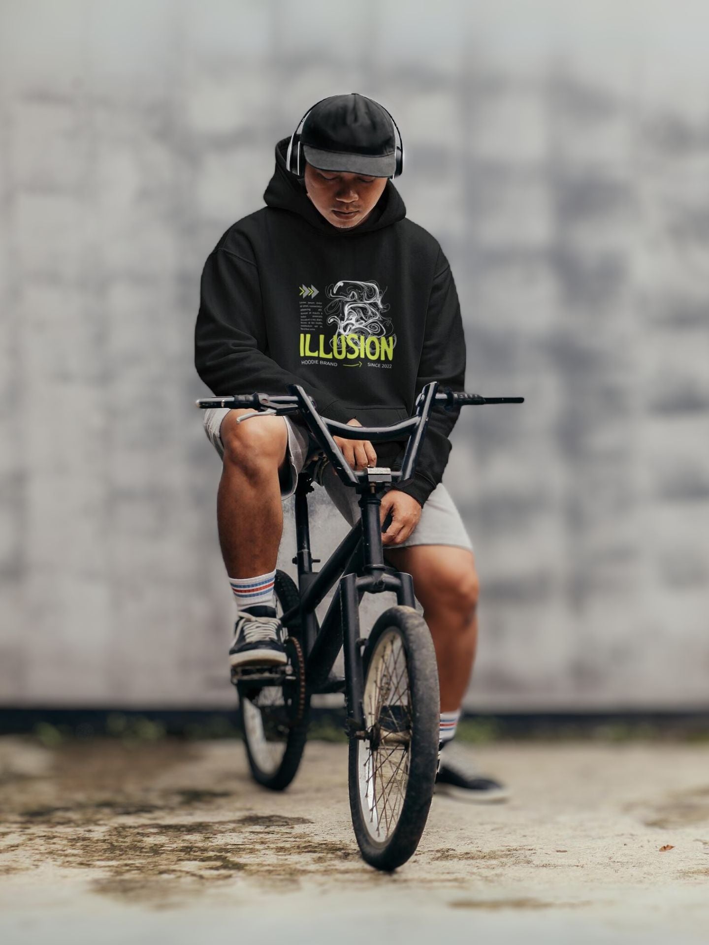 Illusion: Classic Hoodie Black